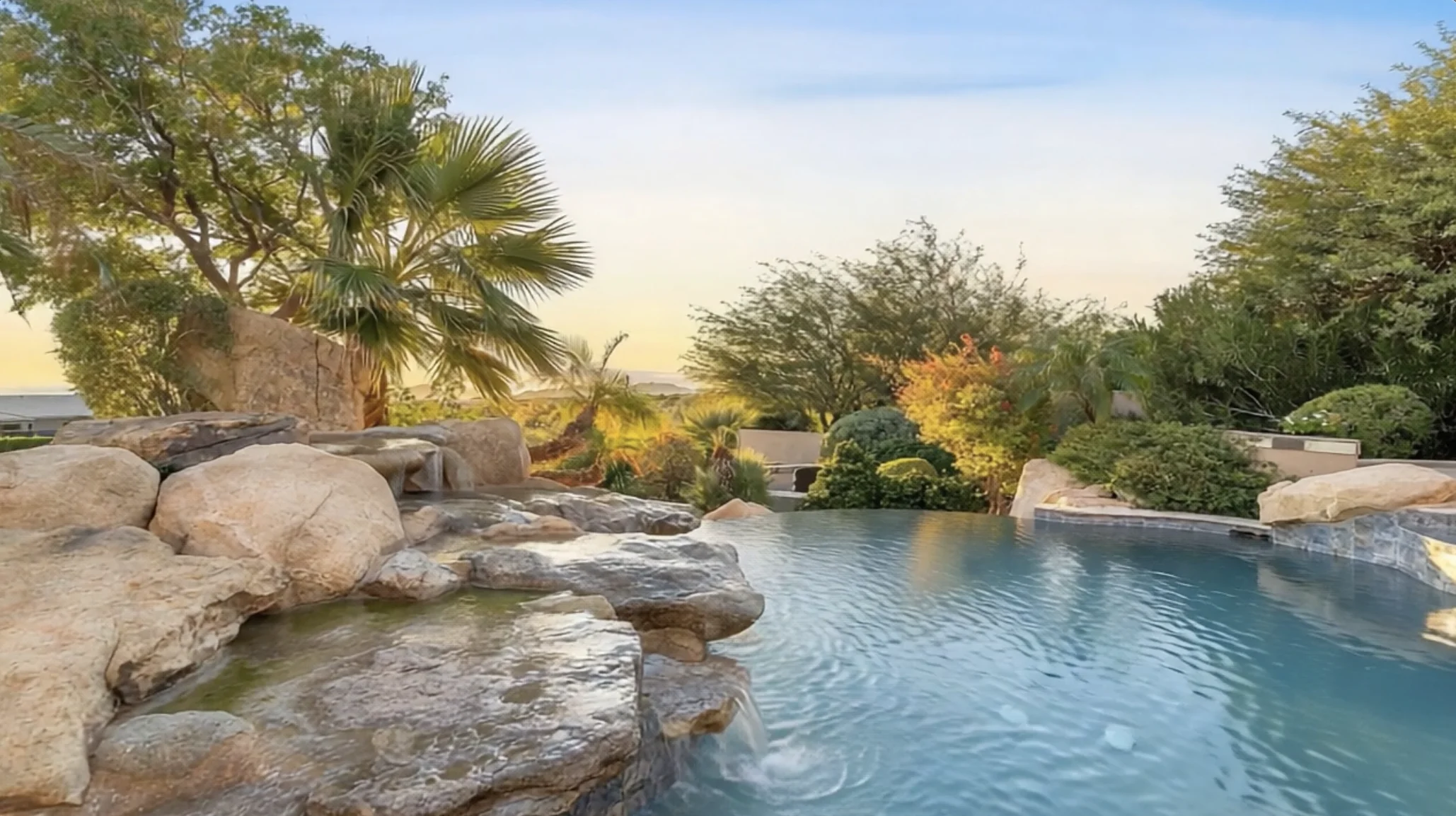 Professional real estate photography - home exterior